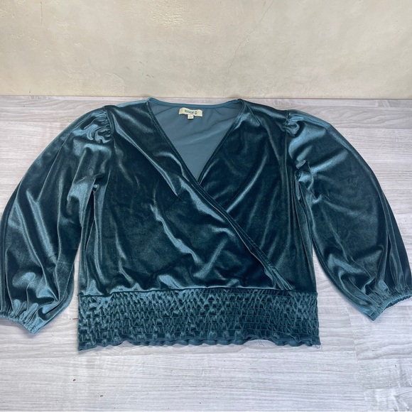 Rockin C Velvet Wrap Long Sleeve Top Velour Western Cowgirl Women’s size Large - Picture 4 of 12